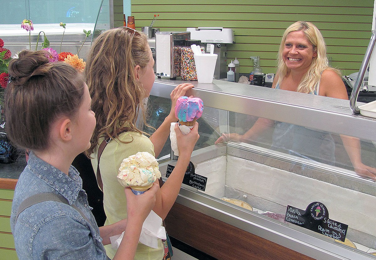 Lakeside Country Store reopens with bait, tackle and ice cream