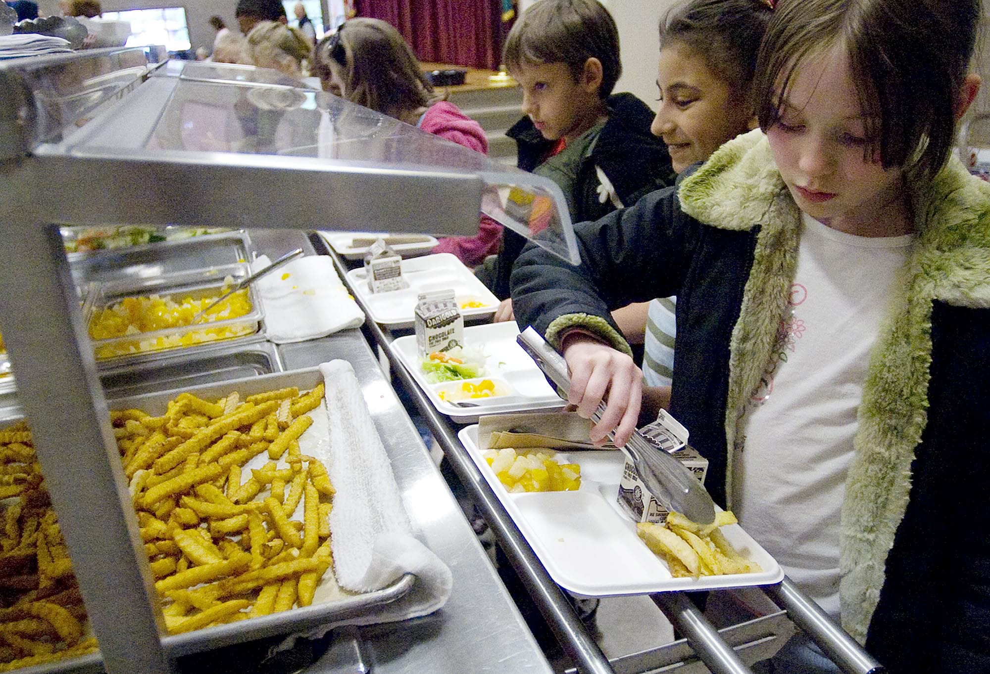 School cafeterias prepare for tough test - The Columbian