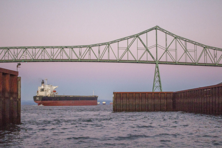 Astoria ponders fees for passing ships - The Columbian