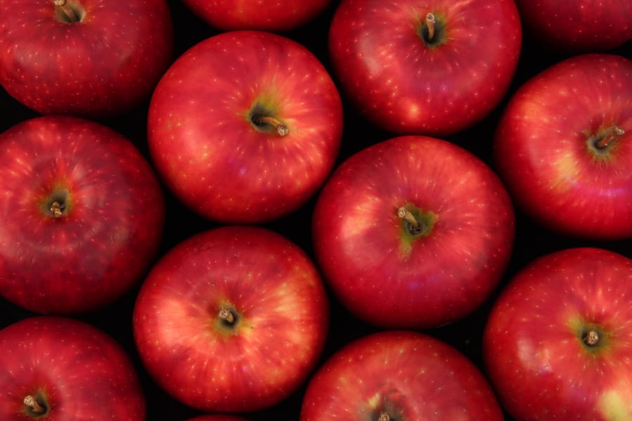 Washington's Cosmic Crisp Apple Arrives in Grocery Stores Across