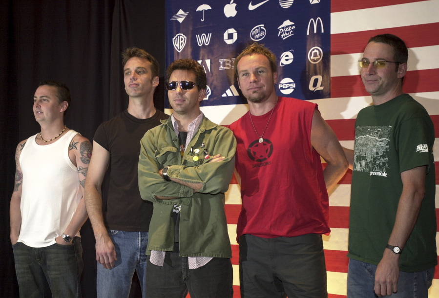 Pearl Jam celebrates 30 years of 'Ten' - The Columbian