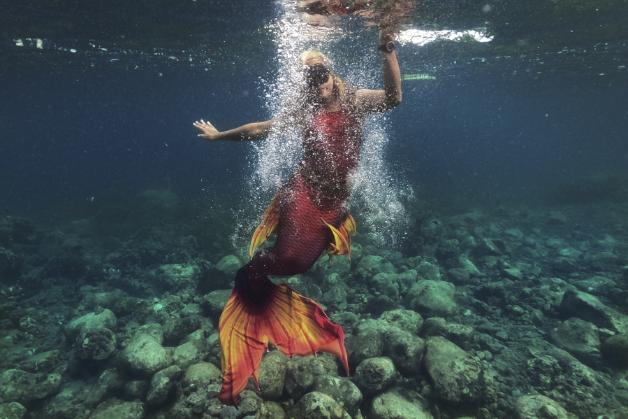 Becoming a mermaid making a splash - The Columbian