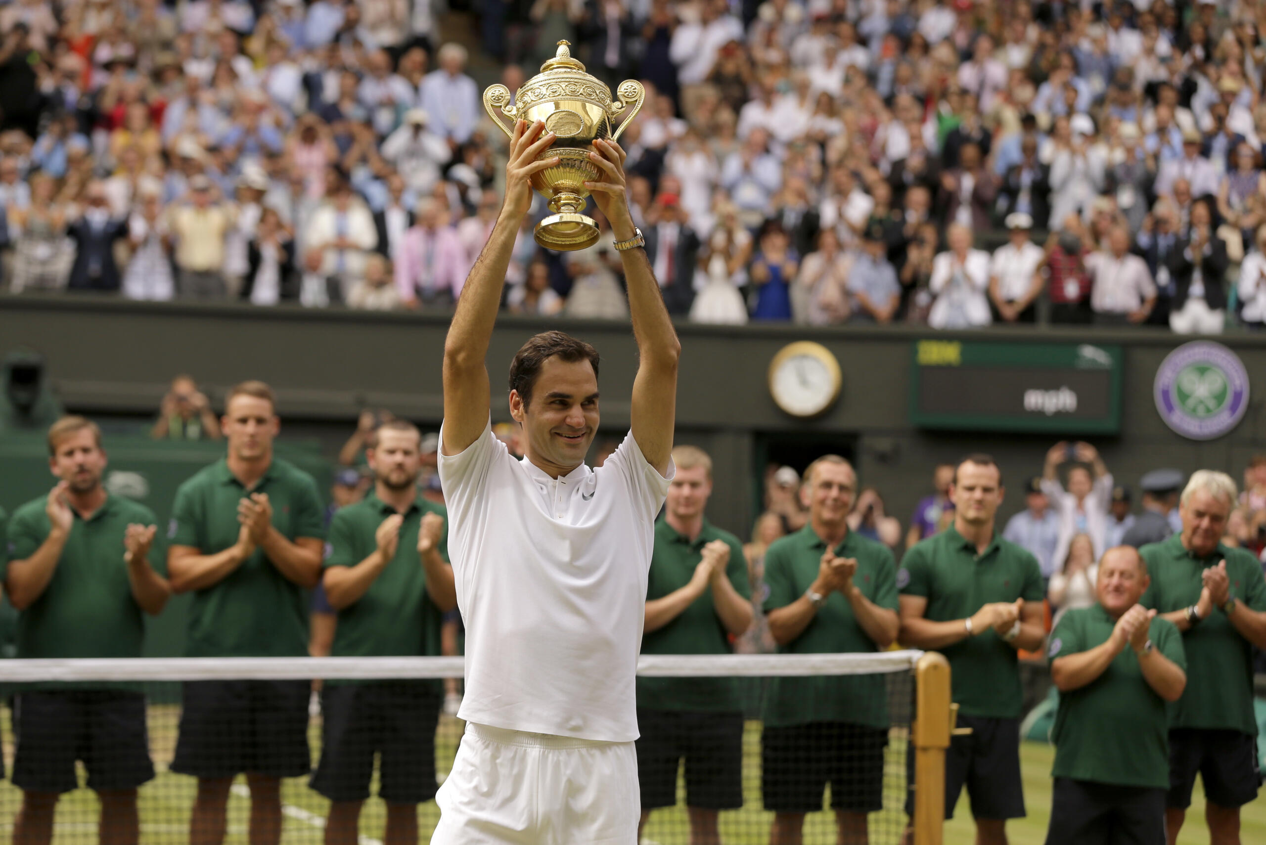 Federer says he is retiring from pro tennis at age 41 - The Columbian