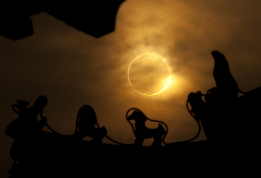 Five NASA Tips for Photographing the “Ring of Fire” Solar Eclipse