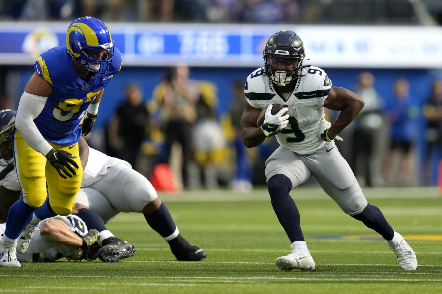 Analysis: Seahawks defense continues trend of locking down opponents in  second half - The Columbian