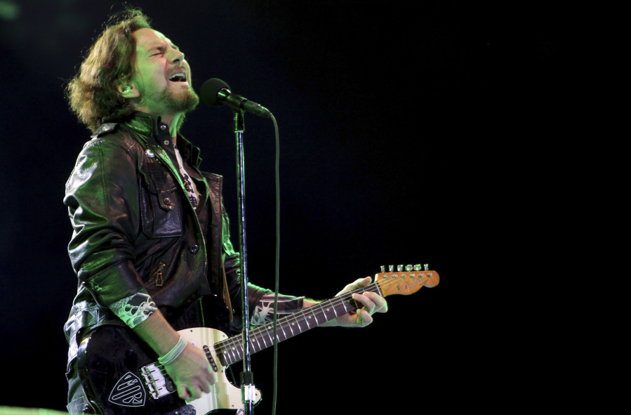 Pearl Jam plays newest album - The Columbian